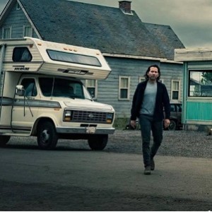 高清英语中字版《梦魇绝镇》第一季S01E04更新，阿里云下载，4K高清播放，S04兼容