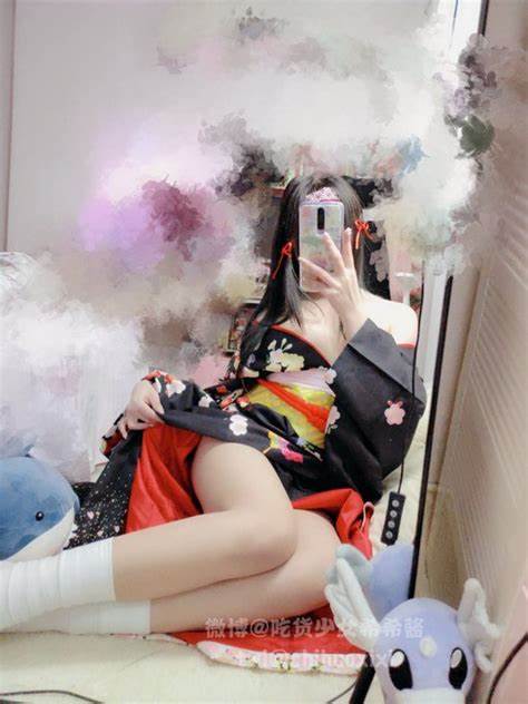 最新吃货少女希希酱作品集