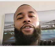 最新黑人大胡子哥约华裔高颜值少妇剧情演绎卧室打粑粑