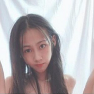 最新好玩的江可爱紫薇打粑粑视频11部