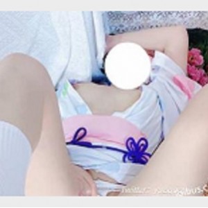 最新某推小妹妹小蔡头最新雷姆浴室