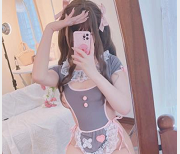 最新微密圈小蔡头喵喵-可爱女仆