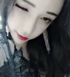 抖音网红《顾灵曦》精选视频24部