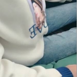 搭讪摘野菜的高中妹车里打扑克真的吗？