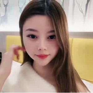 推特up主蜜桃臀谁能抵抗住