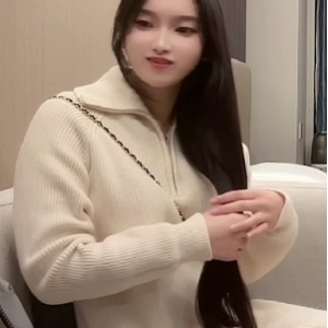 91大神-约拍极品蜜桃胖臀学妹鲜嫩多汁