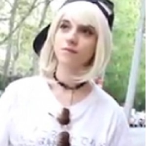 漂亮小姐姐户外商场地铁各种场所露出