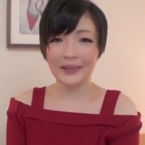 素人短发美女酒店高清视频