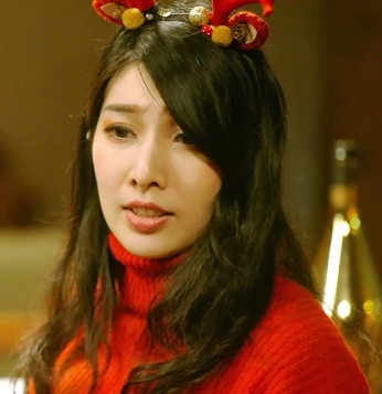 自行收集堪比私人订制的多女神圣诞特辑