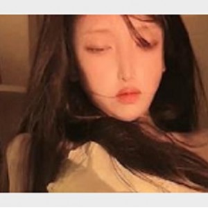 91美汁源新作品：夕阳下的女骑士，榨汁视频1V，244M下载