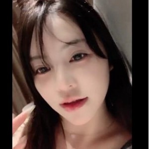 顶级车灯福利姬，堪称绝味，好吃不过饺子，总时长五小时