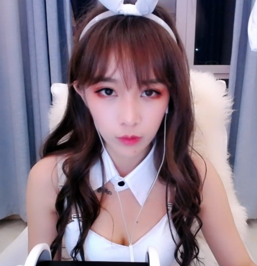 斗鱼丸子君视频合集下载，去重整理ED2K资源，珍藏159个精选视频