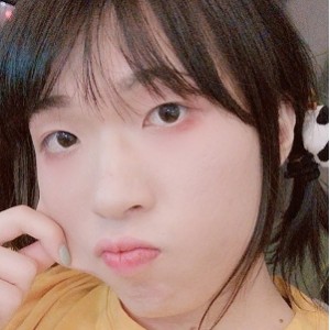 推特眼镜TS俞喵喵私拍合集20万粉2G，收藏自用