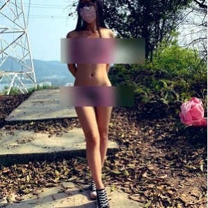 推特户外天体女神月和影最新合集29V214M，粉丝聚会自然展示