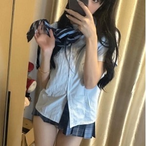 转载VIP群福利粉唇甜美反差御姐户外展示合集8V389M，资源下载解压注意事项