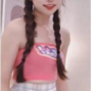 9191平台清纯不见星空槿晓婷合集1V564M，直播汉服完整视频