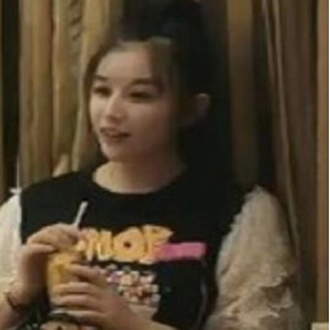 8.14小马寻花五官精致甜妹作品一部