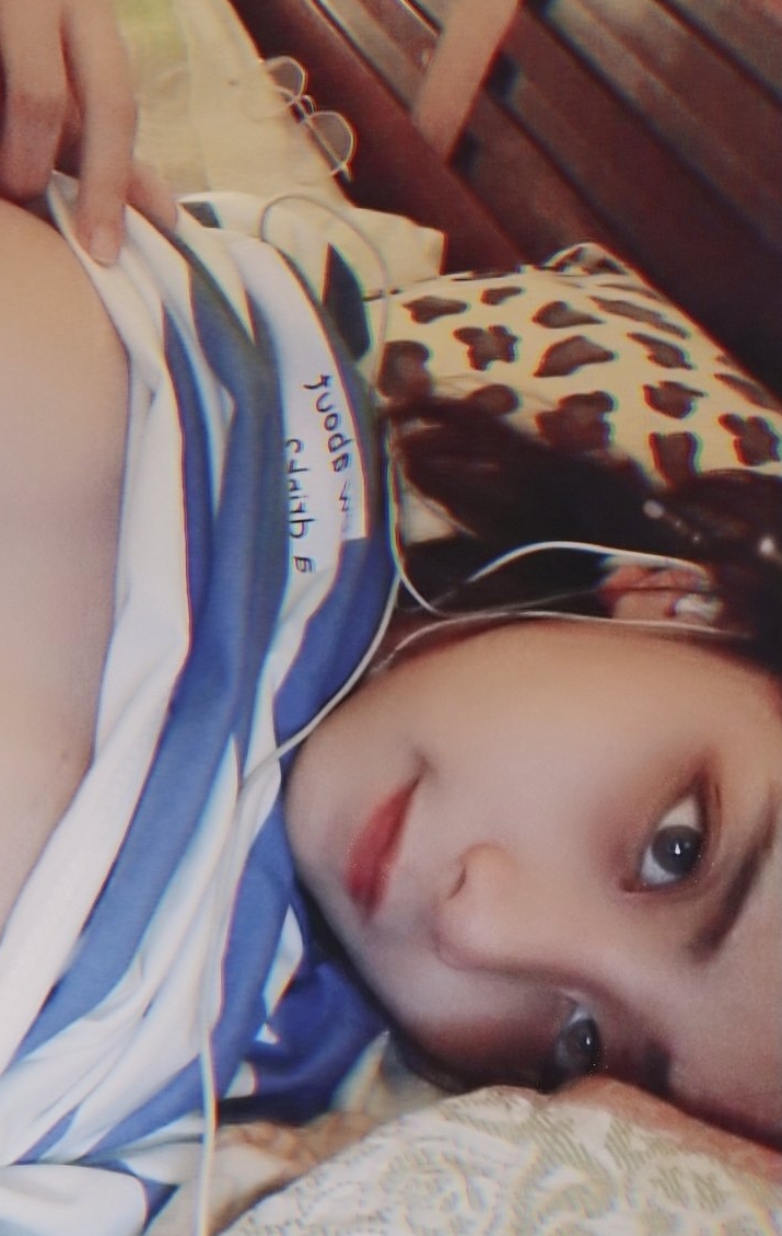 百度云yuumeilyn童颜大罩杯视频合集20部34.8G，资源丰富