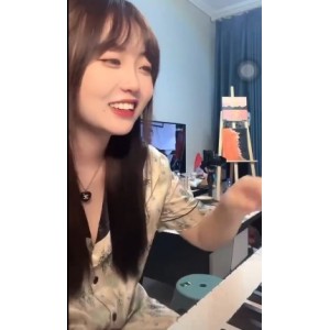 抖音快手莉莉酱某处闪现合集206部2.5G太敢了