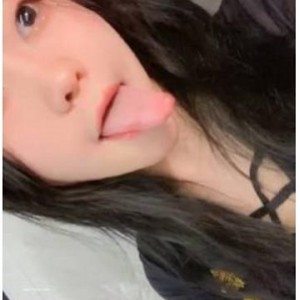 清纯校花苏苏耶私密视频合集1.3G推特展示