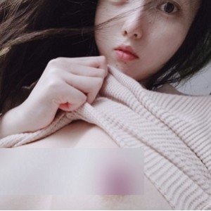 留学生ERICAHAND辣舞视频50部11G优质身材