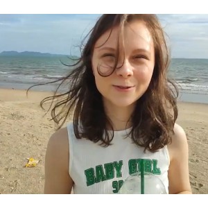 LamaGrey嫩颜浴室实战合集24部3.96GP站神作