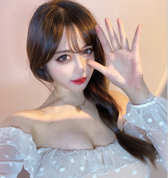 小九九粉丝群纯欲风作品17v3.69G软萌天花板