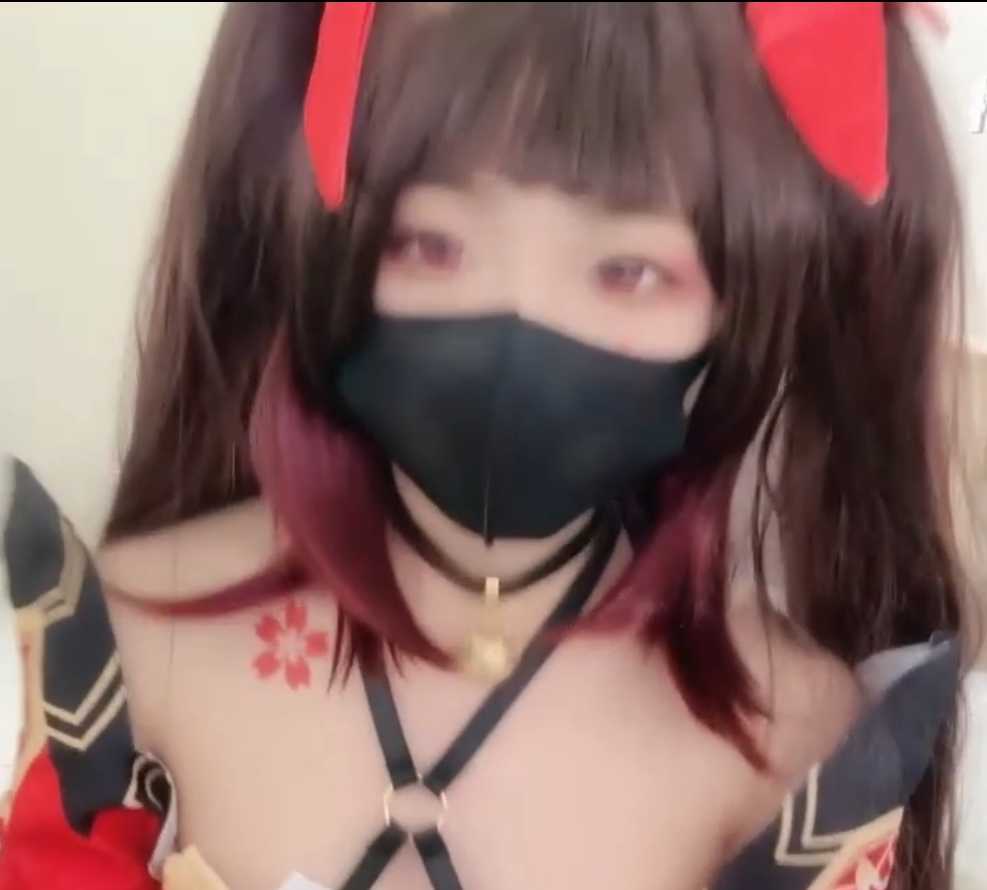 91小奈绝密崩坏Cos花火1V717m粉嫩绽放