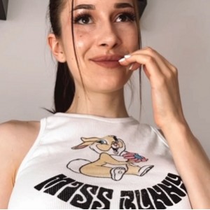 YoursexwifeP站假日特辑57V合集198G熟女风情