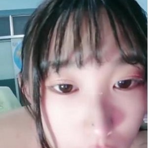 眼镜妹小九玥热辣直播录像合集12V12G独家珍藏