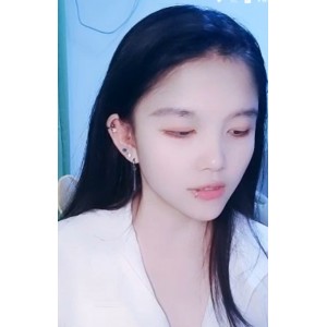 月亮女王SM超反差合集22部16.2G推特展示