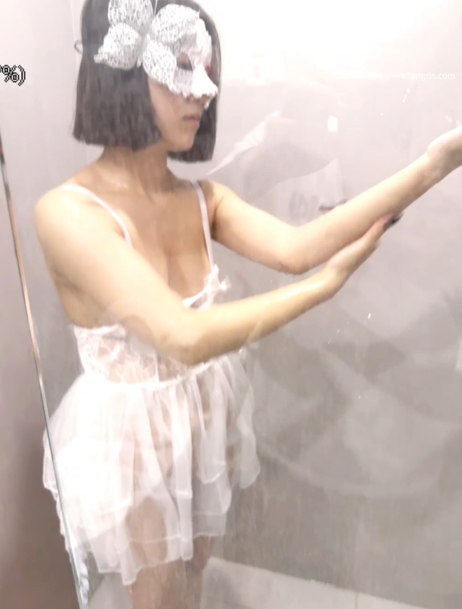 13.1G少女时代19岁弄净少女互动视频太诱人了