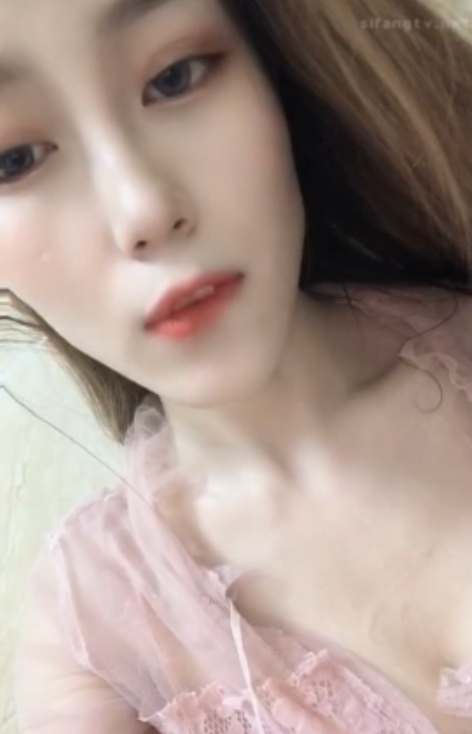 易直播软软劲爆珍藏72部16.3G太顶了