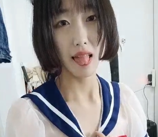 小奶敷敷丰满骨逗舞蹈视频合集33部21G