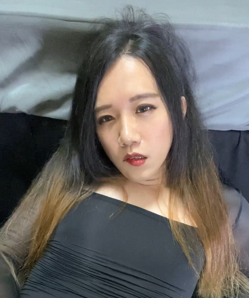 CharlotteNiya妖娆合集129部18.4G推特爆款