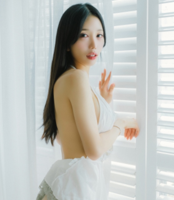 AFYunjini付费作品合集55部9.6G太喷血了