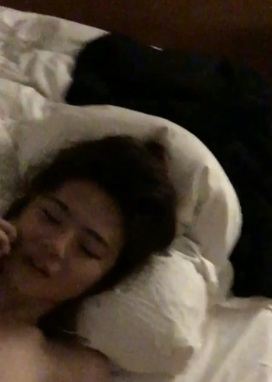 校园网依依大二私密视频1V1.3GB珍藏版